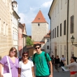 Aquí estoy con una familia muy buena de Logroño de Espaňa el 31 / 8 / 2013 con que encajamos muy bien, en el Castillo de Praga