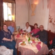 Con los clientes muy simpático del País Vasco y de Extremadura en mi restaurante querido - 3 Estrellas Doradas en octubre del 2009, les agradezo mucho los ratos muy buenos pasados en su compaňía.