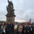 Con el magnífico grupo chileno en el Puente de Carlos de Praga el día 7 de octubre de 2015